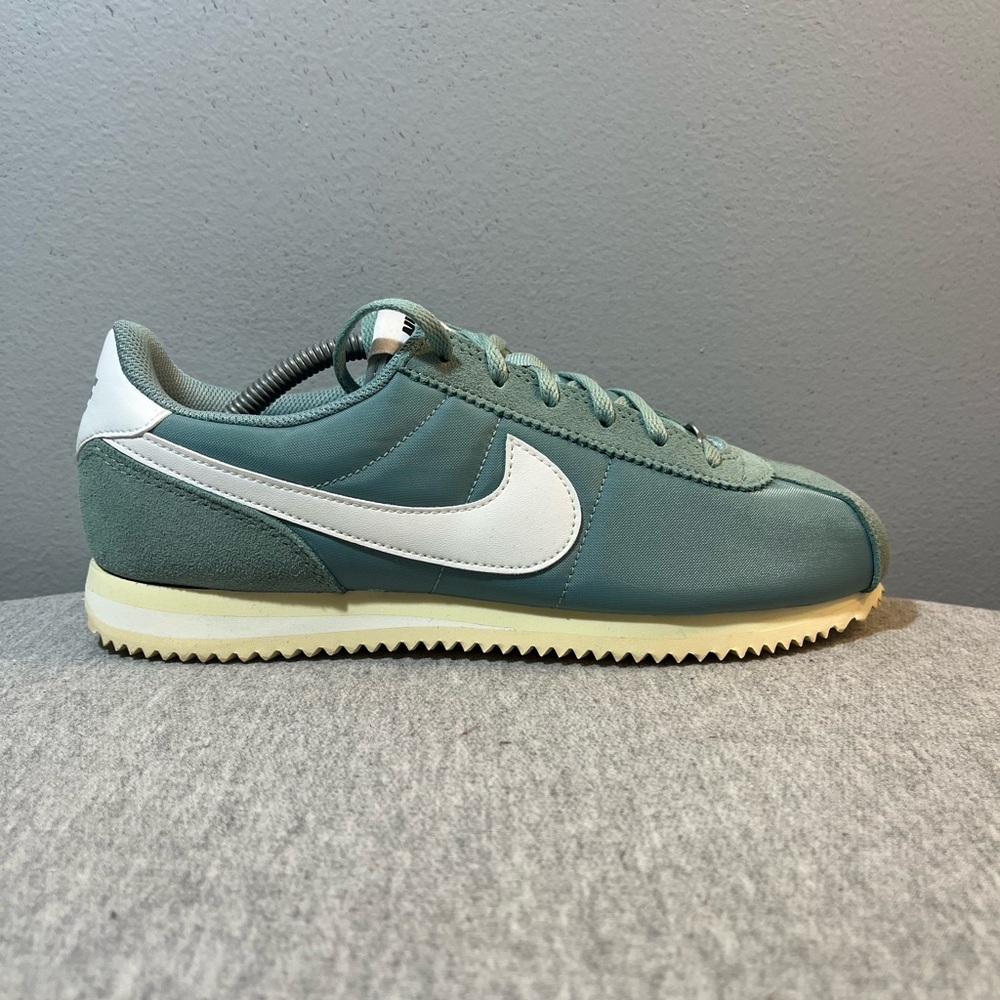 Nike Cortez TXT GS Cannon Sail Shoe Size 6Y/Women 7.5 IH7654-001 - Picture 1 of 10